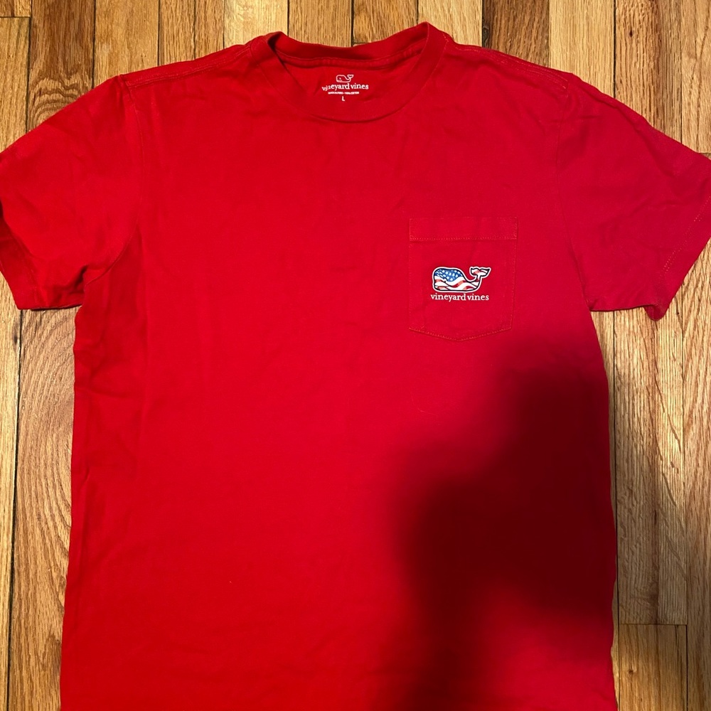 Boys vineyard vines tshirt